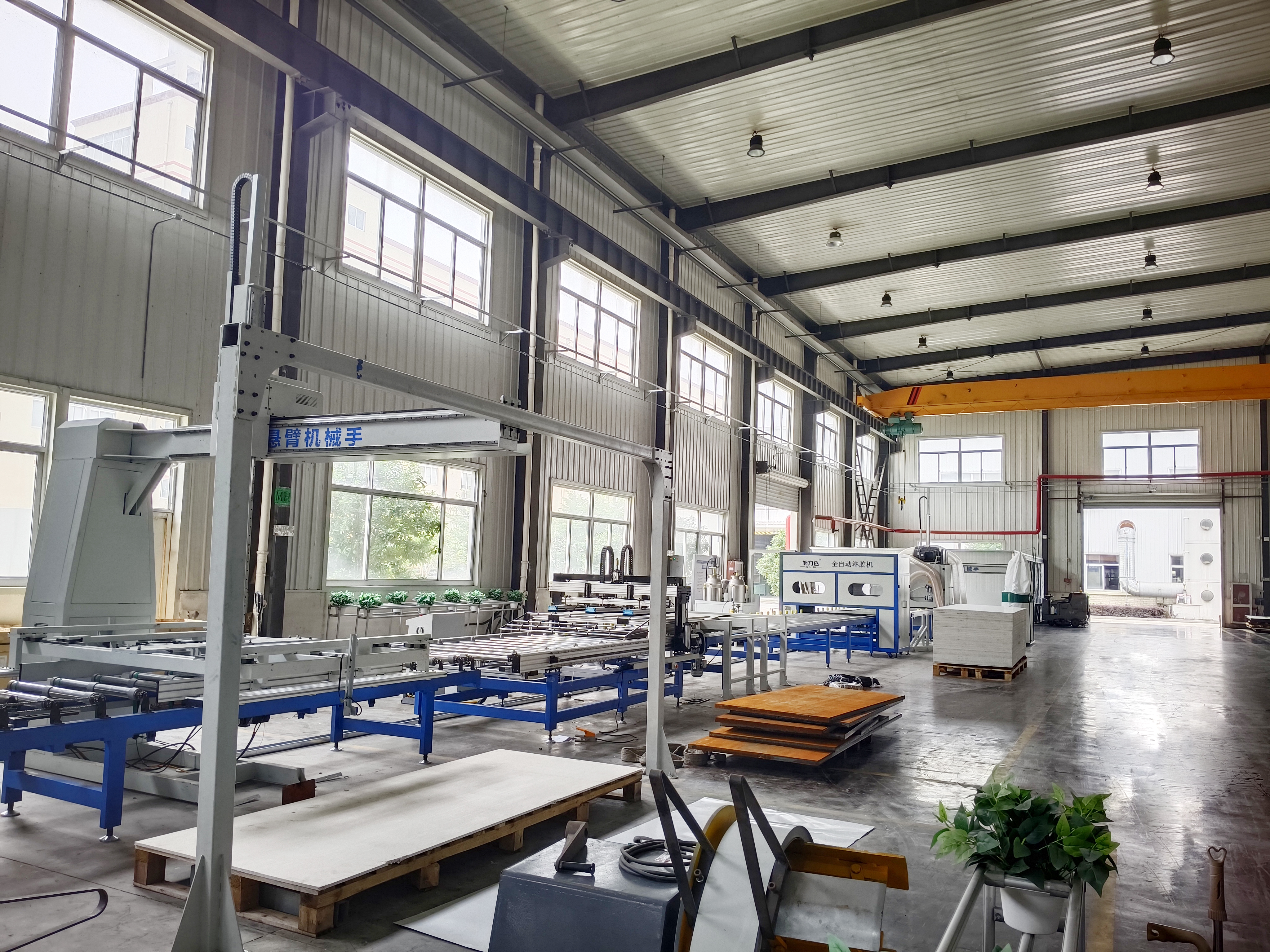 浙江天铁镁质风管平贴生产线 原图-3.jpg