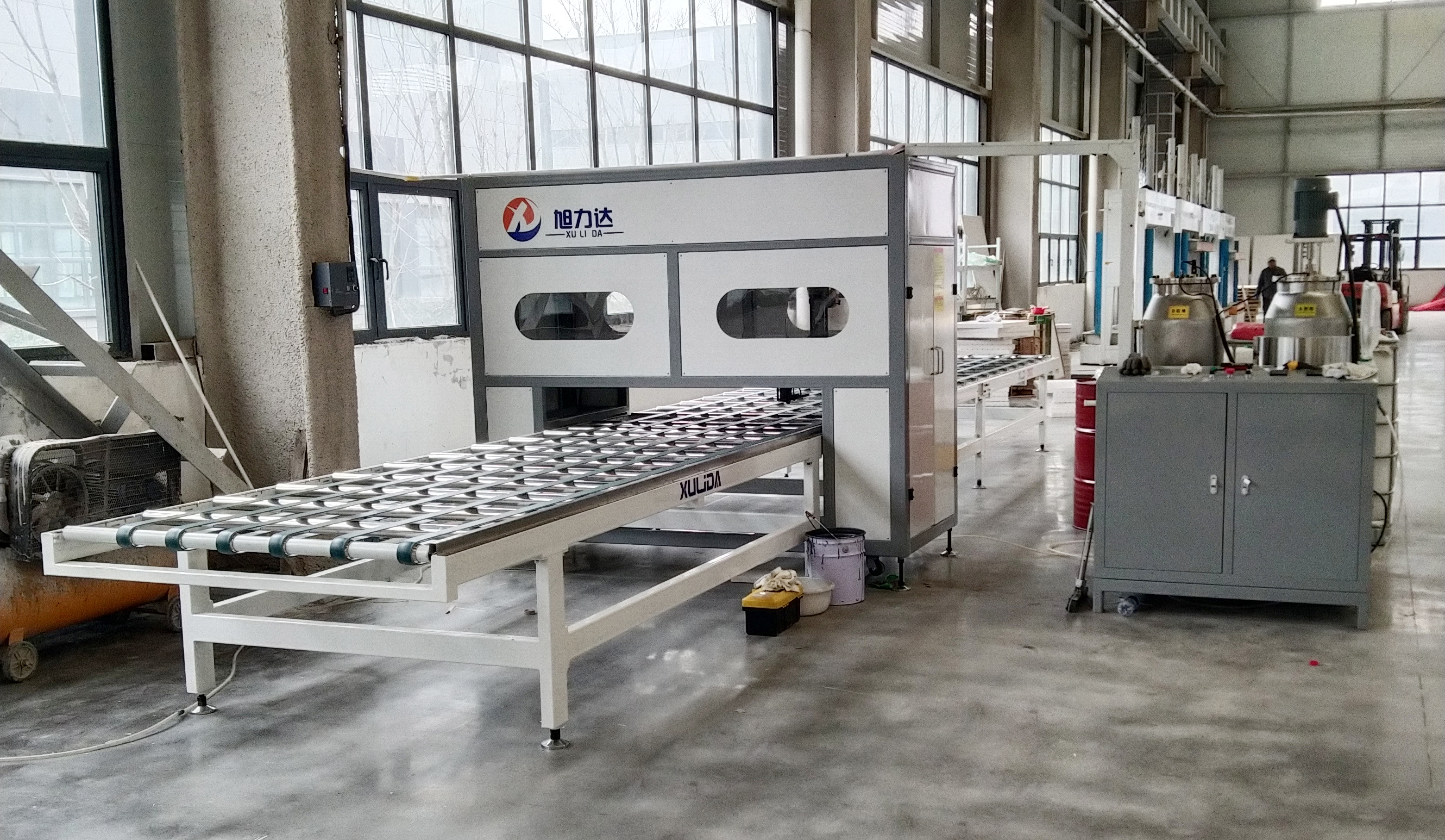 全自动淋胶复合生产线的优势在哪？